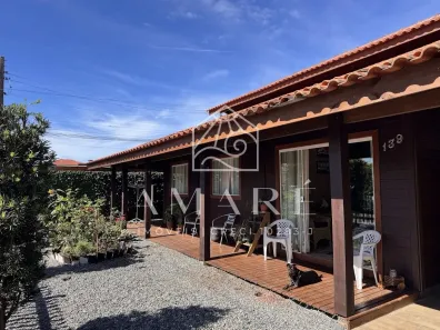 Casa com 3 Quartos à venda, 120m² no Praia do Ervino, São Francisco do Sul