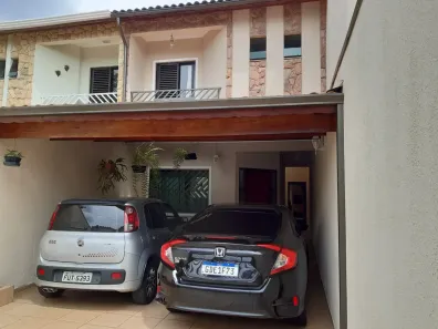 Sobrado com 3 Quartos à venda, 135m² no Parque Jaçatuba, Santo André