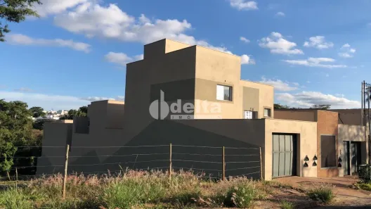 Apartamento com 11 Quartos à venda, 451m² no Cidade Jardim, Uberlândia