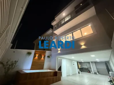 Sobrado com 3 Quartos para venda ou aluguel, 200m² no Parque São Domingos, São Paulo