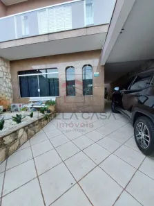 Sobrado com 3 Quartos para alugar, 250m² no Vila Divina Pastora, São Paulo