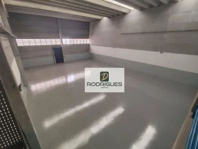 Galpão/Depósito/Armazém para alugar, 905m² no Casa Grande, Diadema