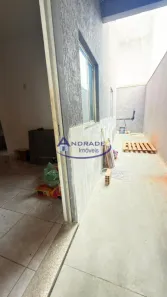 Casa com 2 Quartos para alugar, 70m² no Milanez, Contagem