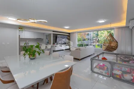 Apartamento com 3 Quartos à venda, 133m² no Moinhos de Vento, Porto Alegre