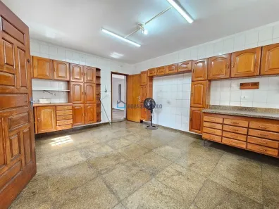 Sobrado com 4 Quartos à venda, 383m² no Vila Gumercindo, São Paulo