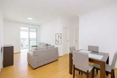 Apartamento com 2 Quartos para alugar, 81m² no Centro, Curitiba