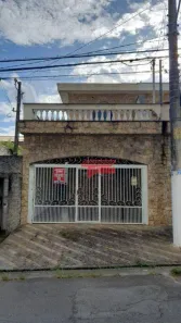 Sobrado com 3 Quartos à venda, 191m² no Vila Pires, Santo André