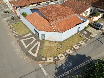 Casa com 3 Quartos à venda, 213m² no Parque Amazônia, Goiânia