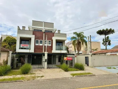 Sobrado com 3 Quartos à venda, 166m² no Água Verde, Curitiba