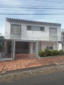Imóvel Comercial com 3 Quartos para alugar, 249m² no Teresópolis, Porto Alegre