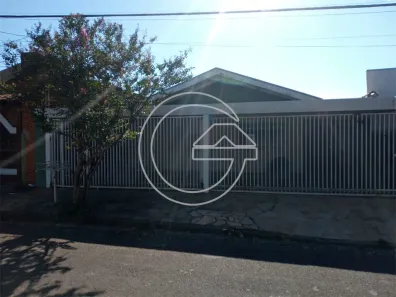 Casa com 3 Quartos à venda, 180m² no Centro, Marília
