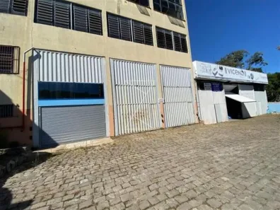 Prédio Comercial para alugar, 600m² no De Lazzer, Caxias do Sul
