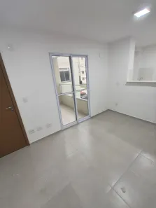 Apartamento com 2 Quartos para alugar, 43m² no Planalto, Manaus