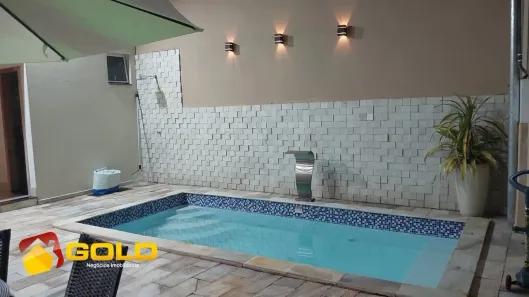 Casa com 3 Quartos à venda, 150m² no Jardim Patrícia, Uberlândia