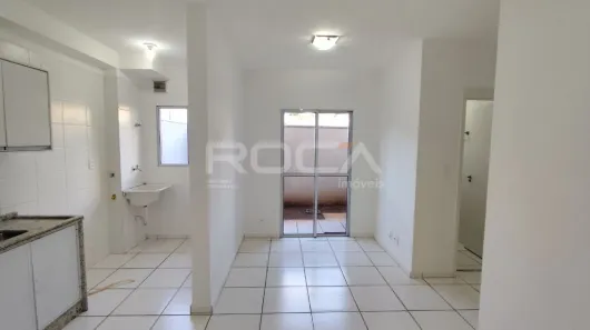 Apartamento com 2 Quartos para alugar, 48m² no Cidade Jardim, São Carlos