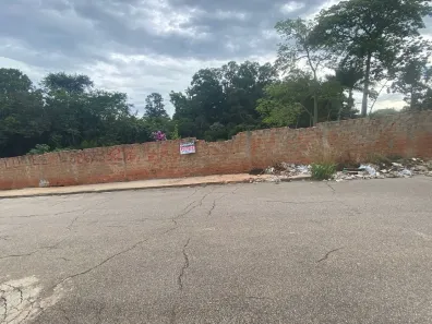 Lote/Terreno à venda, 151m² no Jardim Nova Aliança, Itapetininga