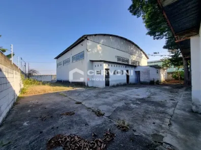 Galpão/Depósito/Armazém para alugar, 300m² no Chácaras Reunidas, São José dos Campos