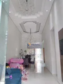 Casa com 3 Quartos à venda, 105m² no Jardim Araucária, Maringá