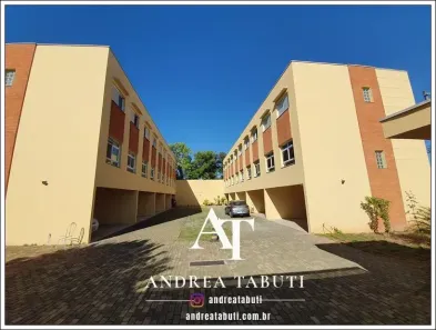 Sobrado com 3 Quartos à venda, 128m² no Jardim Oliveiras, Taboão da Serra