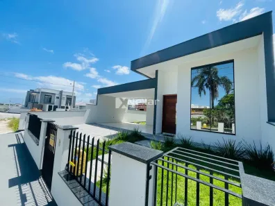 Casa com 3 Quartos à venda, 120m² no Sertão do Maruim, São José