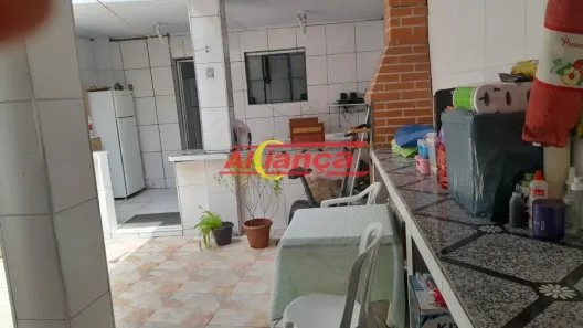 Casa com 2 Quartos à venda, 141m² no Jardim Carvalho, Guarulhos