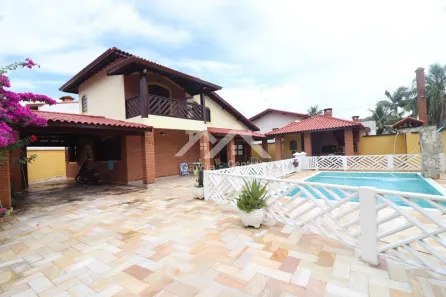 Casa com 4 Quartos à venda, 200m² no Parque Balneário Oasis, Peruíbe
