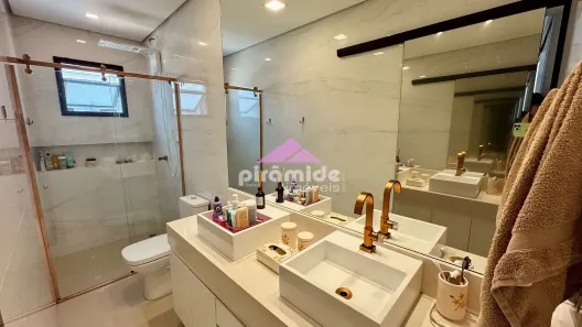 Casa com 2 Quartos à venda, 100m² no Balneário Gardem Mar, Caraguatatuba