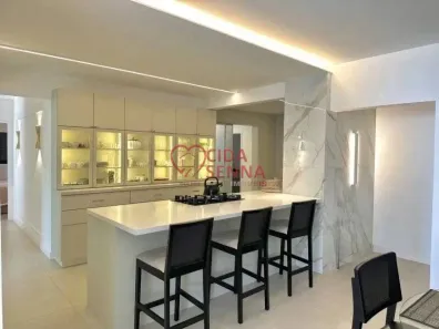 Apartamento com 3 Quartos à venda, 130m² no Centro, Florianópolis