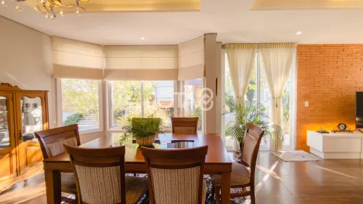 Casa de Condomínio com 4 Quartos à venda, 400m² no São Braz, Curitiba