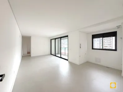 Apartamento com 2 Quartos à venda, 80m² no Centro, Florianópolis