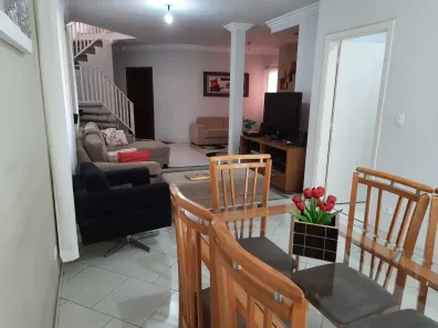 Casa de Condomínio com 4 Quartos à venda, 188m² no Parque Rincão, Cotia