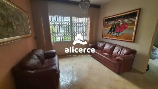 Casa com 4 Quartos à venda, 356m² no Balneário, Florianópolis