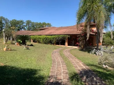 Fazenda/Sítio com 8 Quartos à venda, 3000m² no Vale das Laranjeiras, Indaiatuba