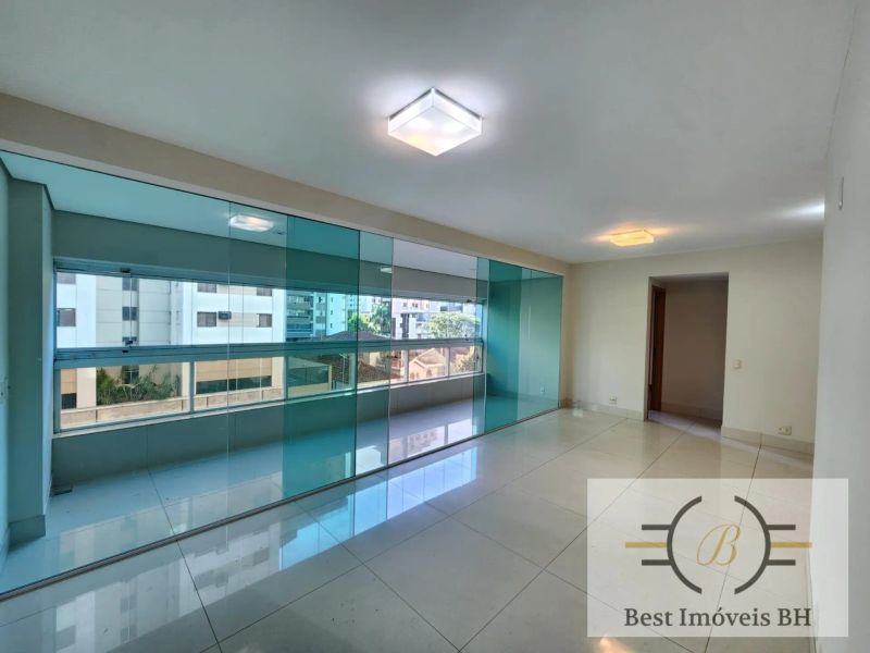 Apartamento com 2 quartos — Centro, Belo Horizonte