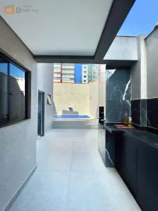 Sobrado com 3 Quartos à venda, 160m² no Aviação, Praia Grande