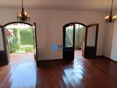 Imóvel Comercial com 5 Quartos à venda, 360m² no Lago Parque, Londrina