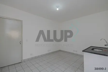 Kitnet para alugar, 30m² no Butantã, São Paulo