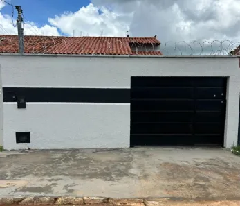 Casa com 2 Quartos à venda, 90m² no São Francisco, Senador Canedo