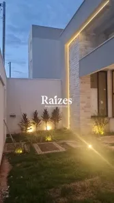Casa com 3 Quartos à venda, 180m² no Novo Mundo, Uberlândia