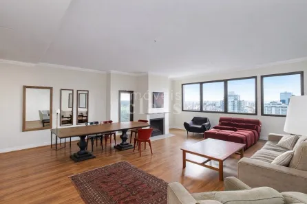 Apartamento com 3 Quartos à venda, 121m² no Três Figueiras, Porto Alegre