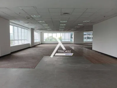 Sala Comercial para alugar, 136m² no Cidade Monções, São Paulo