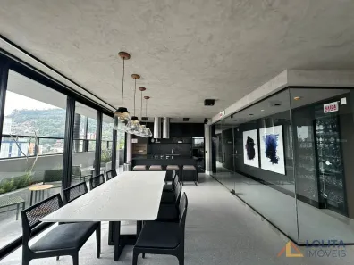 Apartamento com 3 Quartos à venda, 107m² no Centro, Florianópolis