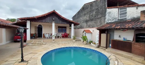 Casa com 2 Quartos à venda, 230m² no Itaipu, Niterói