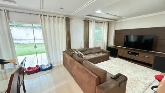 Casa com 4 Quartos à venda, 230m² no Condomínio Vale do Arvoredo, Londrina