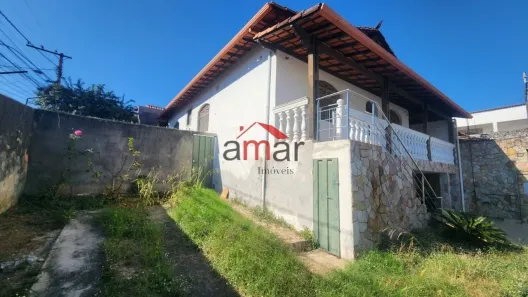 Casa com 3 Quartos à venda, 300m² no Jardim Pérola, Contagem