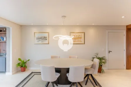 Apartamento com 2 Quartos à venda, 112m² no Ahú, Curitiba