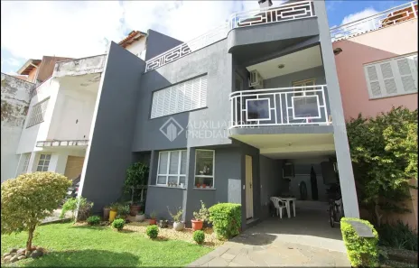 Casa de Condomínio com 3 Quartos à venda, 193m² no Jardim Itu, Porto Alegre