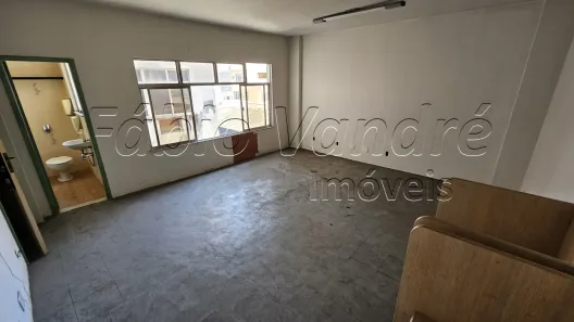 Sala Comercial à venda, 30m² no Bonsucesso, Rio de Janeiro