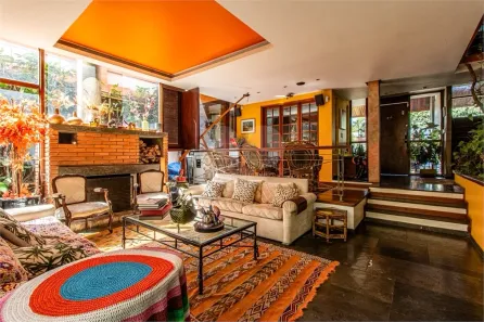 Sobrado com 4 Quartos à venda, 369m² no Boaçava, São Paulo