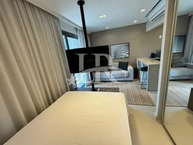 Flat com 1 Quarto para alugar, 36m² no Pinheiros, São Paulo